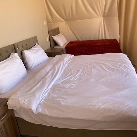 Al Jawhara Luxury Camp-3